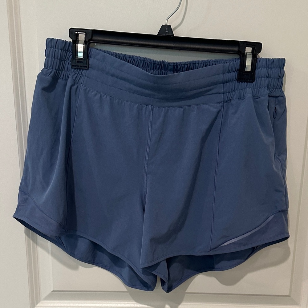 Lululemon Hotty Hot HighRise Lined Short Size 12 -Oasis Blue